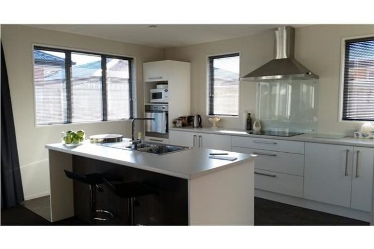 Photo of property in 6 Peak Crescent, Kaiapoi, 7630