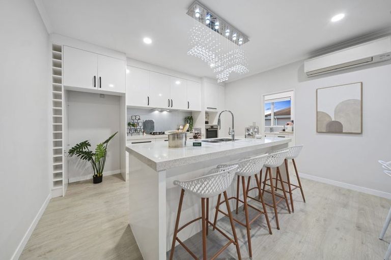 Photo of property in 50 Cirrus Way, Ranui, Auckland, 0612