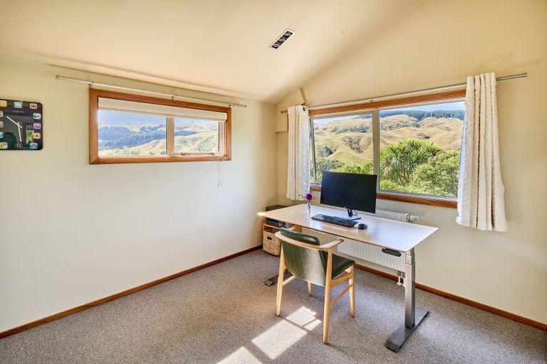 Photo of property in 343 Takapu Road, Takapu Valley, Wellington, 5028