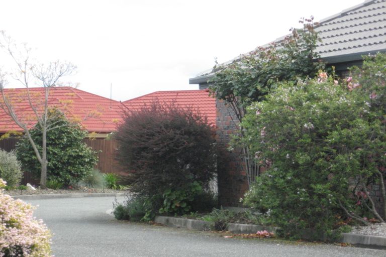 Photo of property in 2/25 Stead Crescent, Stoke, Nelson, 7011