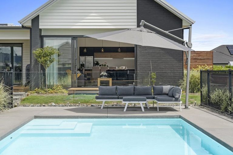 Photo of property in 20 Mike Smith Drive, Cambridge, 3434