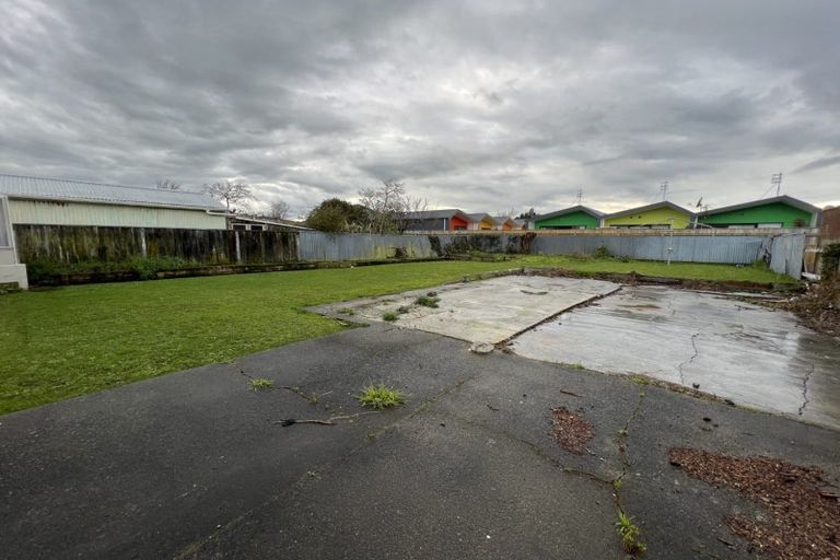 Photo of property in 121 Heretaunga Street, Palmerston North, 4414