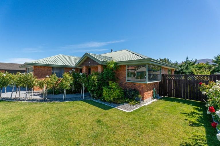 Photo of property in 19 Fenwick Crescent, Cromwell, 9310