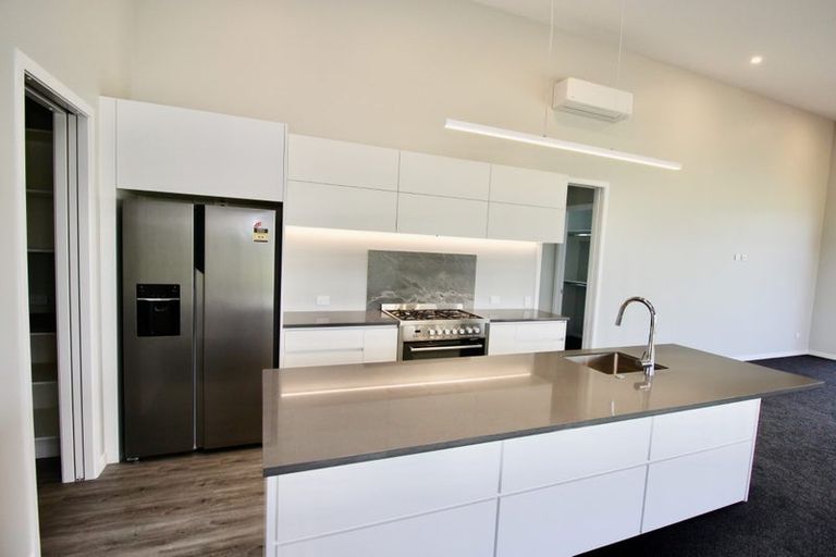 Photo of property in 5 Kahu Crescent, Whitianga, 3510