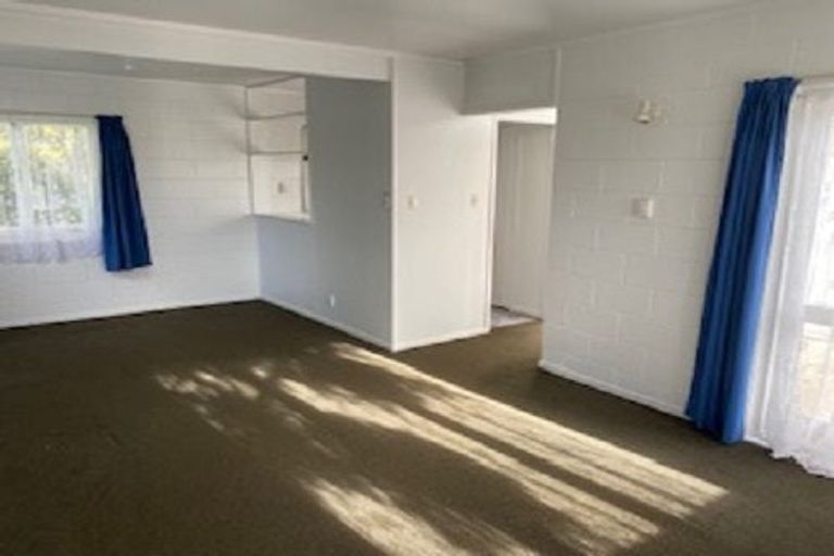 Photo of property in 256b Don Buck Road, Massey, Auckland, 0614