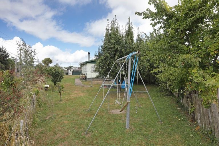 Photo of property in 36 Potaka Street, Marton, 4710