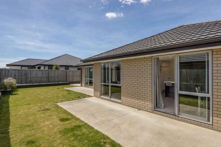 Photo of property in 33 Flint Road, Rolleston, 7614