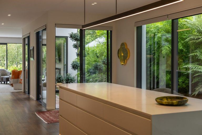 Photo of property in 16b Daresbury Lane, Fendalton, Christchurch, 8014