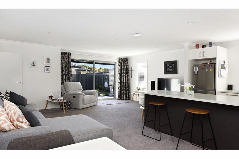 Photo of property in 41 Kendall View, Stoke, Nelson, 7011