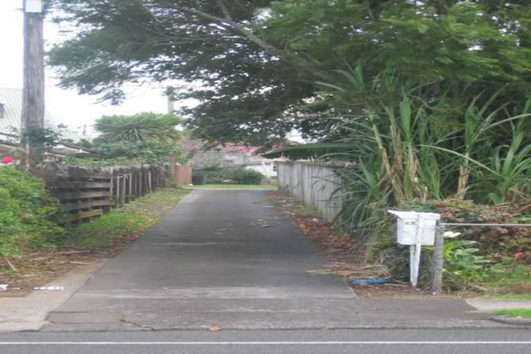Photo of property in 2/41 Kimpton Road, Papatoetoe, Auckland, 2025