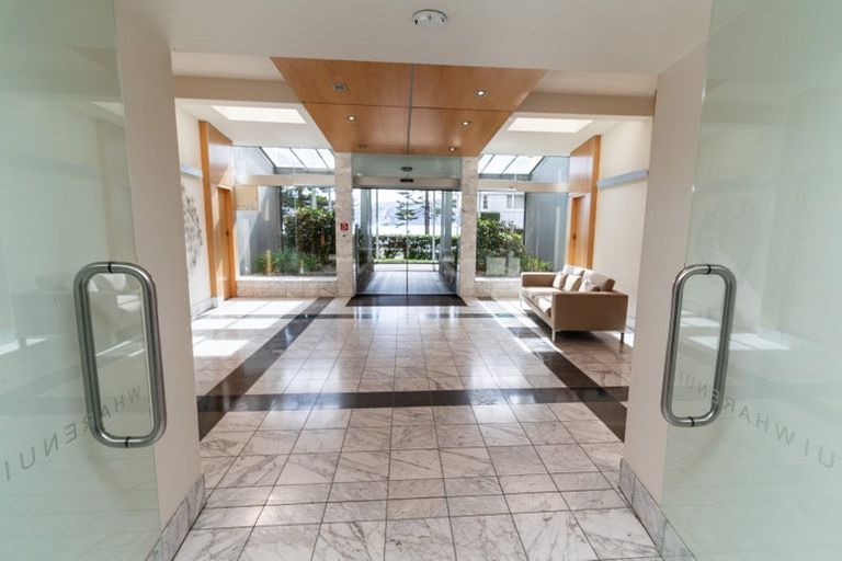 Photo of property in Wharenui Apartments, 274 Oriental Parade, Oriental Bay, Wellington, 6011