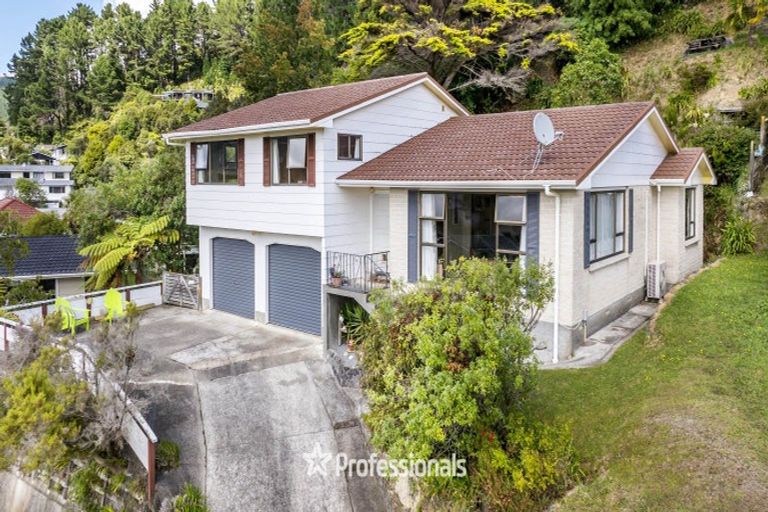 Photo of property in 3 Duncraig Street, Silverstream, Upper Hutt, 5019