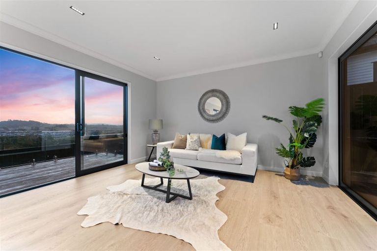 Photo of property in 10 Silverhill Lane, Silverdale, 0932