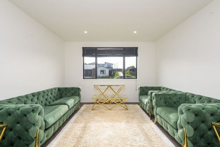 Photo of property in 22 Tokerau Drive, Rototuna North, Hamilton, 3210