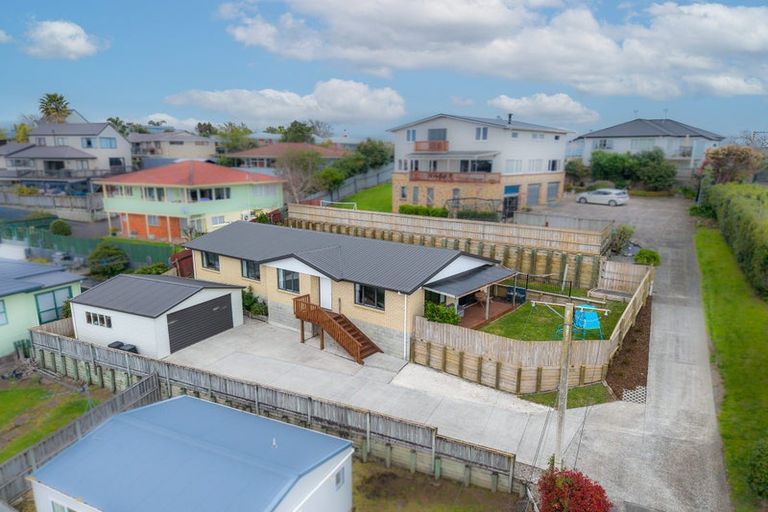 Photo of property in 43a Livingstone Avenue, Nawton, Hamilton, 3200