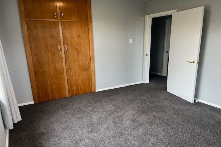 Photo of property in 38 Cutts Road, Russley, Christchurch, 8042