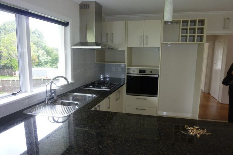 Photo of property in 4018 Great North Road, Glen Eden, Auckland, 0602