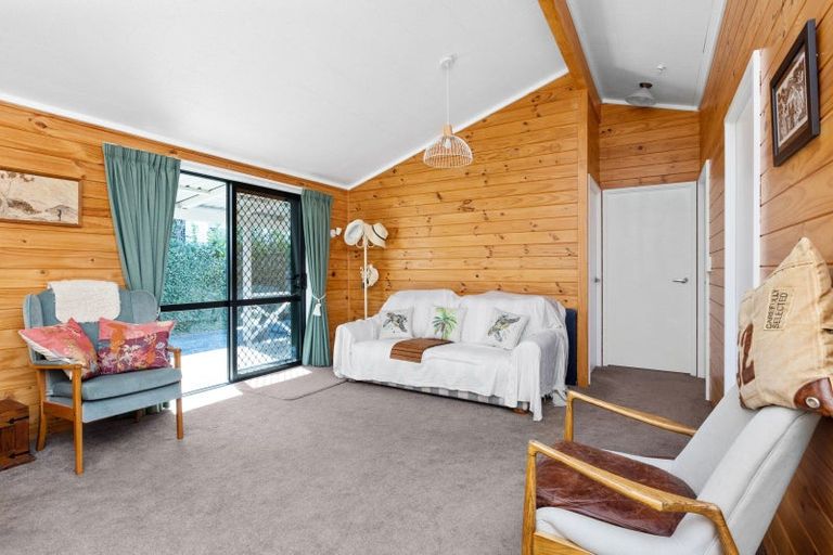 Photo of property in 72a Avondale Road, Taradale, Napier, 4112