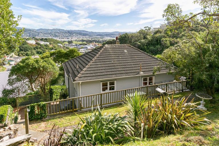 Photo of property in 22 Tannadyce Street, Strathmore Park, Wellington, 6022