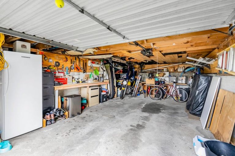 Photo of property in 33 Belair Avenue, Blagdon, New Plymouth, 4310