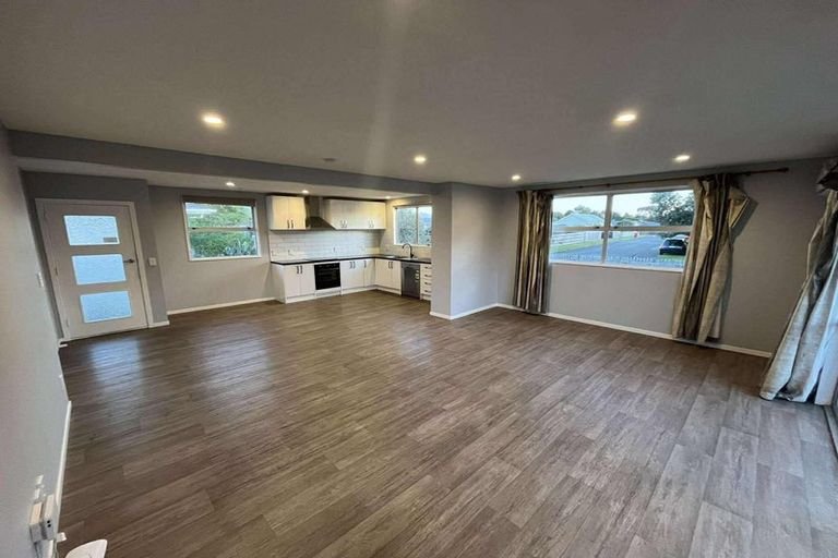 Photo of property in 85 Donovan Road, Paraparaumu Beach, Paraparaumu, 5032