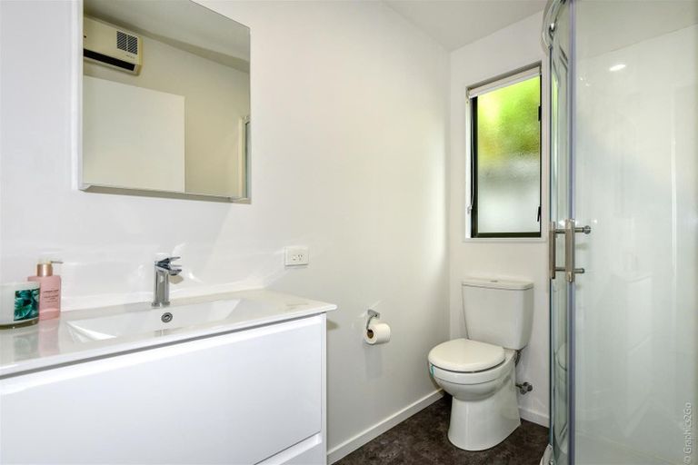 Photo of property in 53 Hawkesbury Avenue, St Albans, Christchurch, 8014