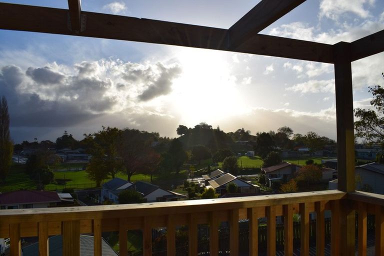 Photo of property in 13 Ohinemuri Place, Paeroa, 3600