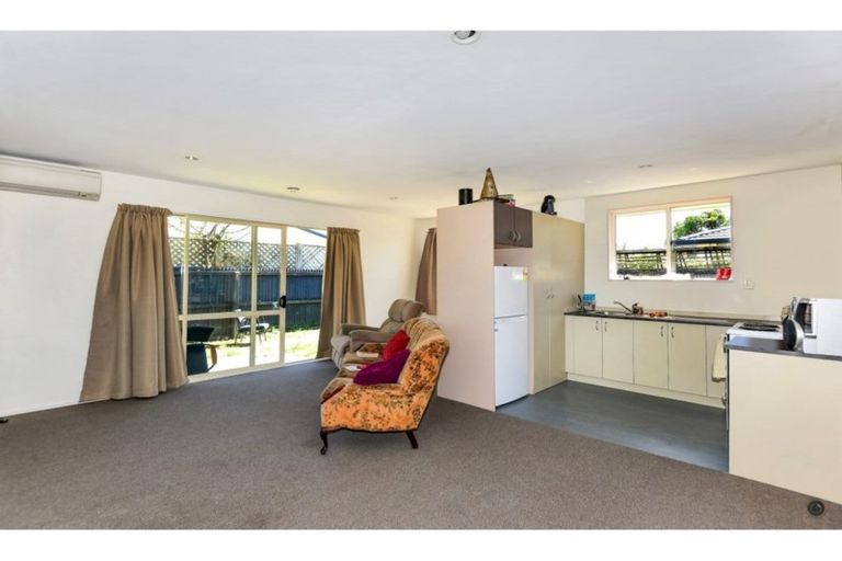 Photo of property in 21 Charlotte Lane, Woolston, Christchurch, 8062