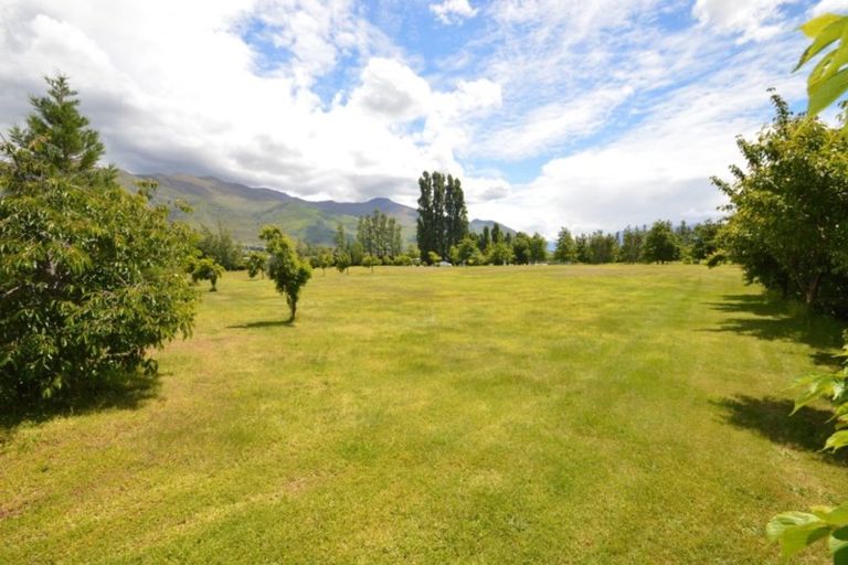 Photo of property in 67 Cardrona Valley Road, Wanaka, 9382