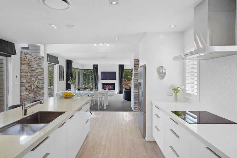 Photo of property in 97d Englefield Road, Northwood, Christchurch, 8051