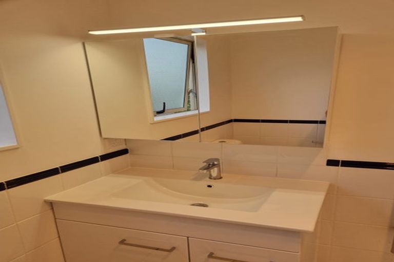 Photo of property in 37 Innisowen Place, Flat Bush, Auckland, 2019