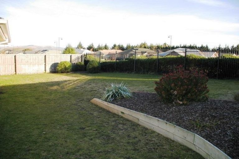 Photo of property in 21 Mahuri Street, Parklands, Christchurch, 8083