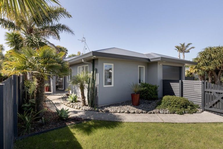 Photo of property in 91a Simpson Road, Papamoa Beach, Papamoa, 3118