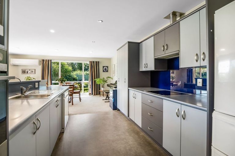 Photo of property in 16 Hannah Place, Holmes Hill, Oamaru, 9401