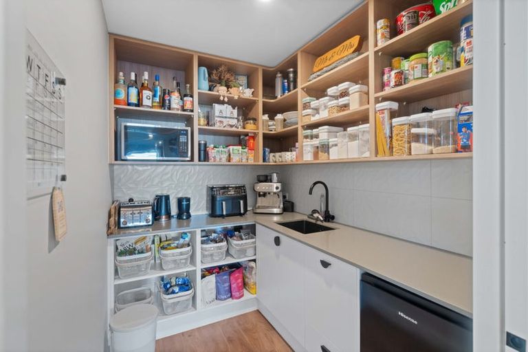 Photo of property in 86 Northmoor Boulevard, Rolleston, 7615