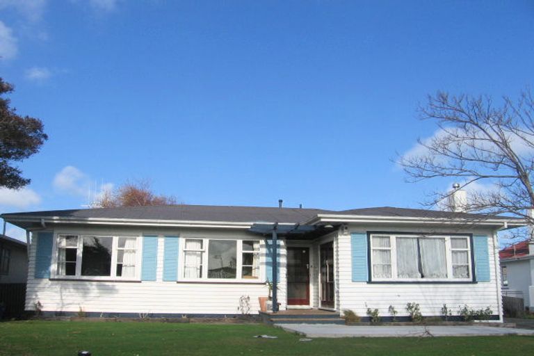 Photo of property in 27 Lancaster Street, Highbury, Palmerston North, 4412