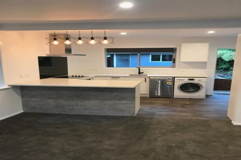 Photo of property in 7 Boylan Road, Titirangi, Auckland, 0604