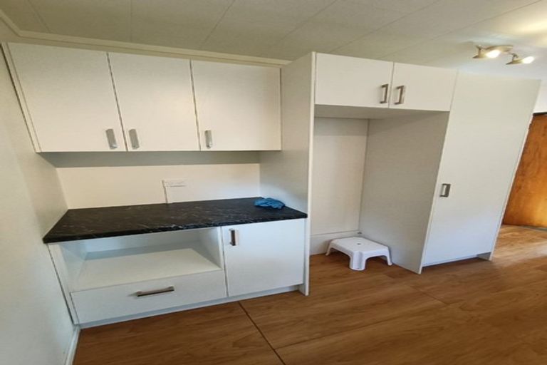 Photo of property in 20 Kerkwall Drive, Naenae, Lower Hutt, 5011