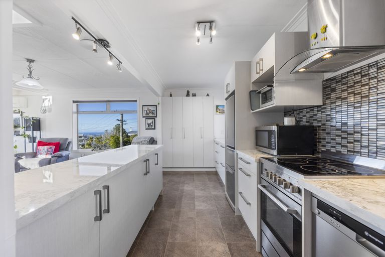 Photo of property in 81 Gilkison Street, Halfway Bush, Dunedin, 9010