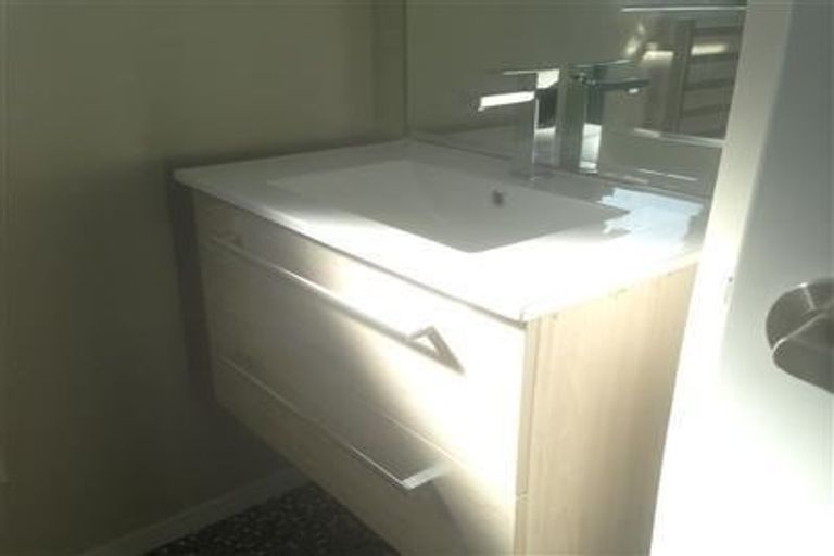 Photo of property in 2/192 Woodham Road, Linwood, Christchurch, 8062