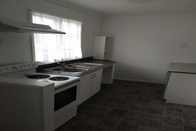Photo of property in 17 Larsen Court, Roslyn, Palmerston North, 4414