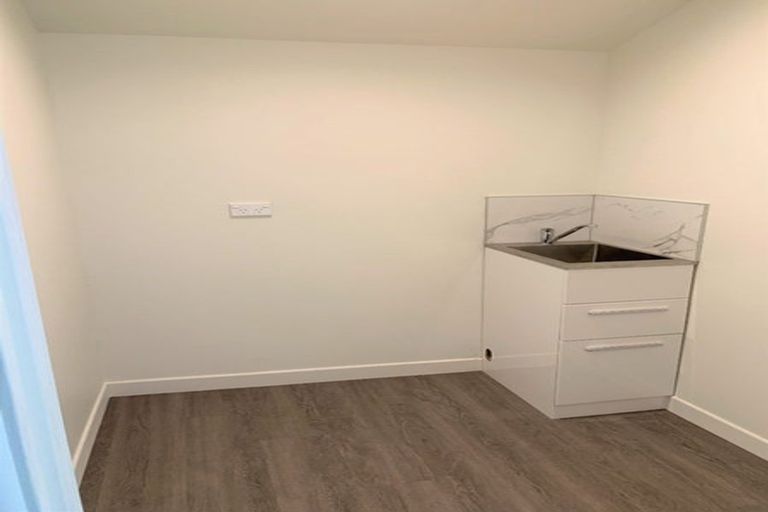 Photo of property in 26 Memorial Avenue, Ilam, Christchurch, 8053