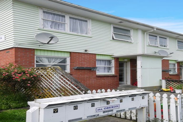 Photo of property in Oberon Flats, 48a Merton Street, Trentham, Upper Hutt, 5018