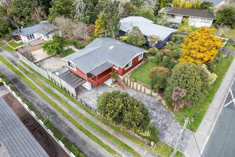 Photo of property in 9 Merchant Avenue, Te Atatu South, Auckland, 0610