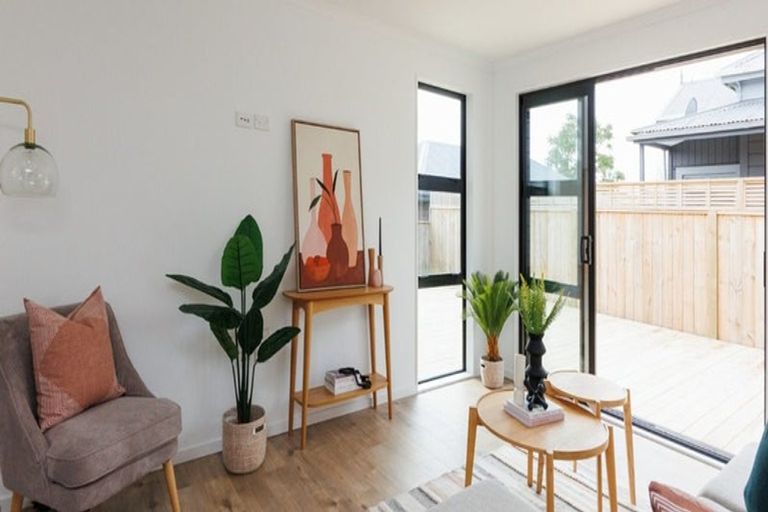 Photo of property in 33b Botanical Road, Takaro, Palmerston North, 4412
