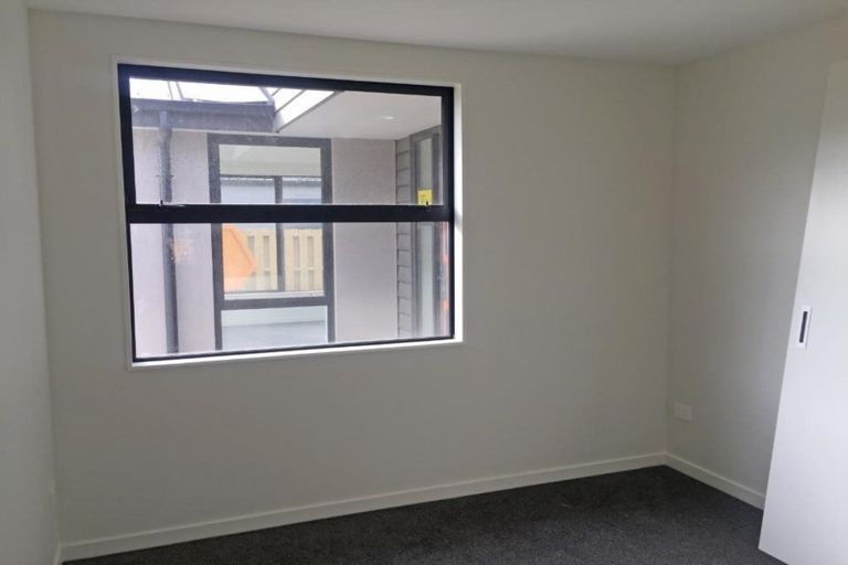 Photo of property in 38 Mount Creighton Crescent, Wanaka, 9305