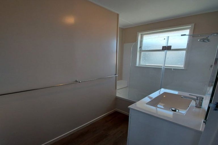 Photo of property in 25a Karamu Crescent, Wainuiomata, Lower Hutt, 5014