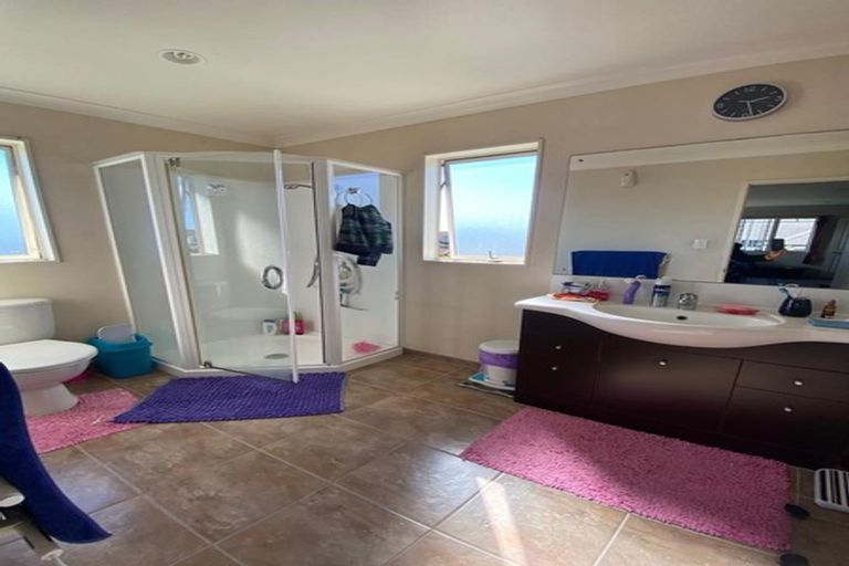 Photo of property in 135 Cyril French Drive, Flat Bush, Auckland, 2016