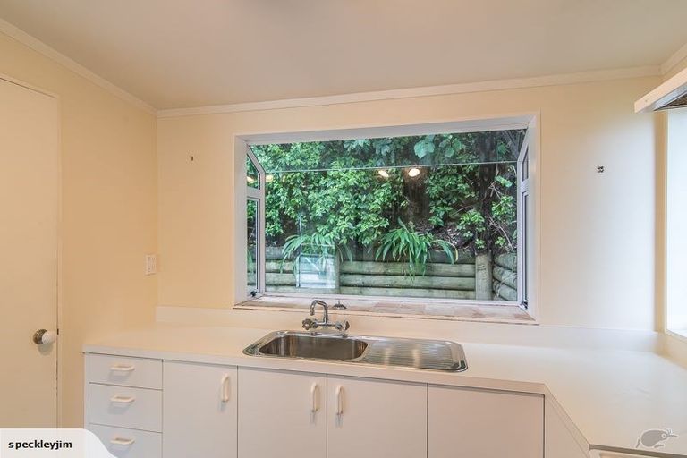 Photo of property in 41a Onslow Road, Khandallah, Wellington, 6035