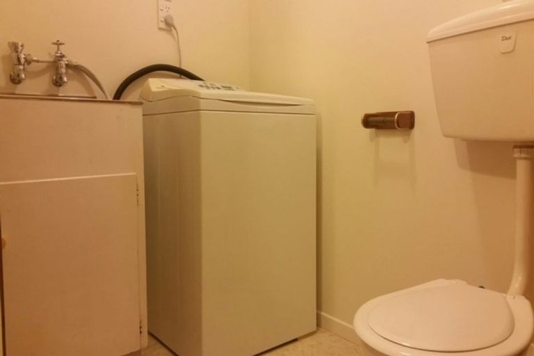 Photo of property in 7u3 Raroa Road, Kelburn, Wellington, 6012